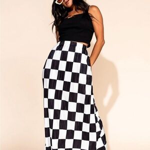 Dressed in LALA Black and White A-Line Maxi Skirt